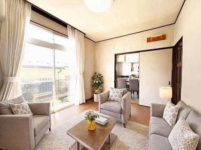 Free online consultation available♪ All rooms face southeast♪ The interior is very cleanly maintained.