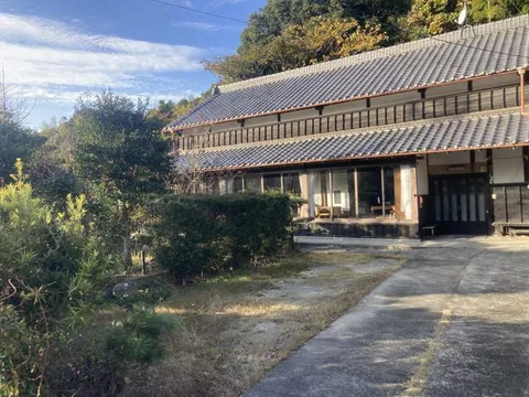 Kakegawa City Hosoya (Kakegawa Station) Single-story building 6LDK
