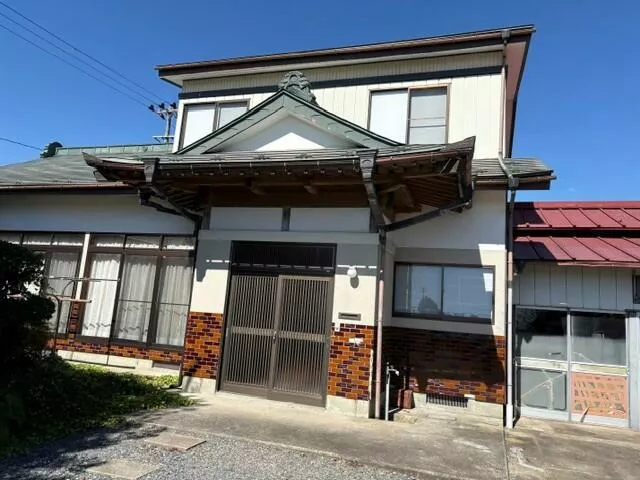 Tome City, Toyosato Town Karasaki (Rikuzen Toyosato Station) 2-story 12DK