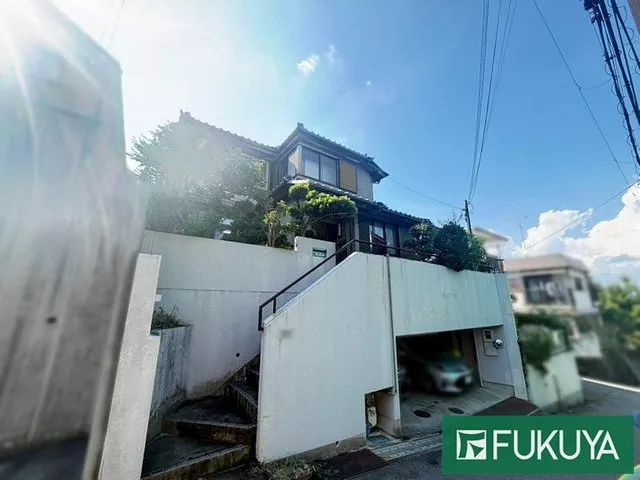 ◇6 minutes on foot to "Hashimoto" Station on the Keihan Main Line♪◆4LDK + parking space for 2 cars available!