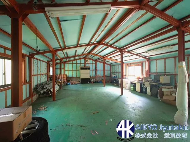 Land approximately 245 tsubo × Chiyokawa IC about 2 minutes by car! Suitable for business land × with warehouse and workshop!