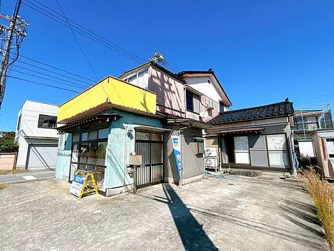 Used single-family home in Kurobe City Maezawa