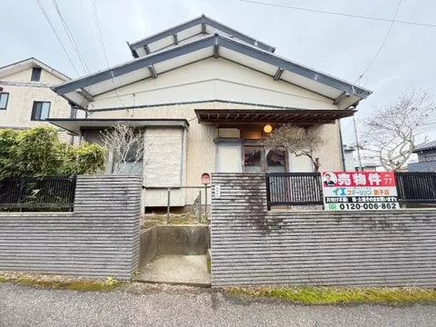 Choshi City Honjo Town 1-chome (Choshi Station) 2-story 5DK