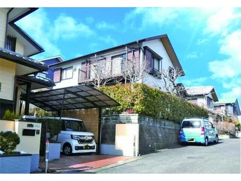 ●Good sunlight and lighting from the south with a height of 1.6m higher than the southern neighboring land● Only in this block within Musashidai