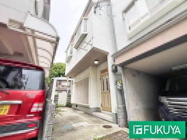 ●A detached house located on Nagasu Nakadori ♪ Parking available ♪ Spacious layout of 6DK ♪