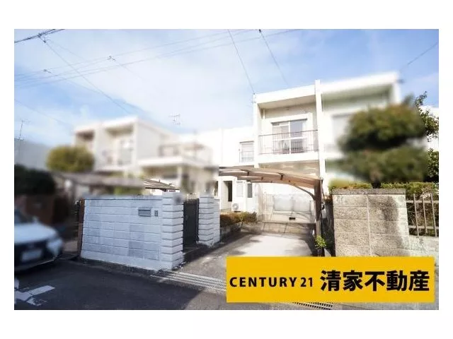 South-facing with good sunlight! The interior is well-maintained! Located in a quiet residential area with a good living environment!