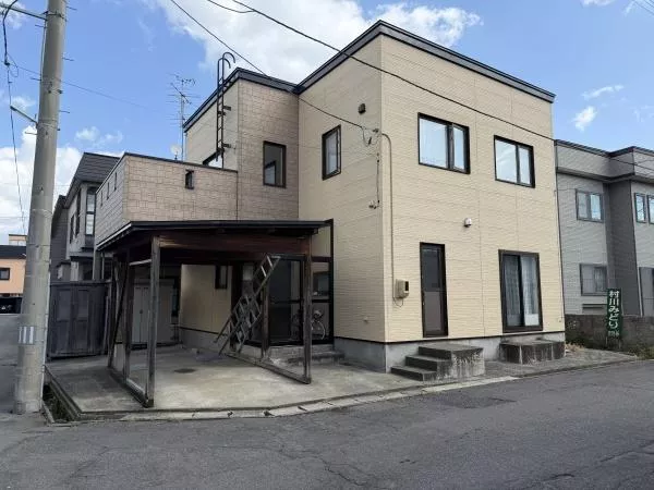 Aomori City, Namikata Maeda 4-chome (Aomori Station) 2-story 3LDK