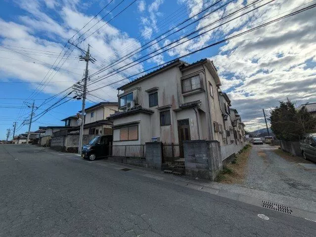 2-story building, 3DK in Kubo Town, Matsusaka City (Tokuwa Station)