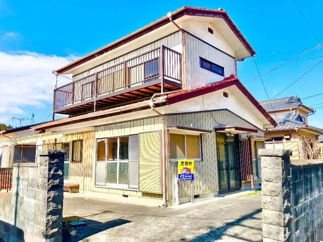 2F 4LDK, 2F Isohara-cho Kamiaida, Kitaibaraki-city

1,480,000 yen