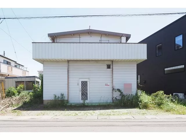 Land area 165 square meters / 5DK / Parking space for 2 cars / Immediate delivery possible