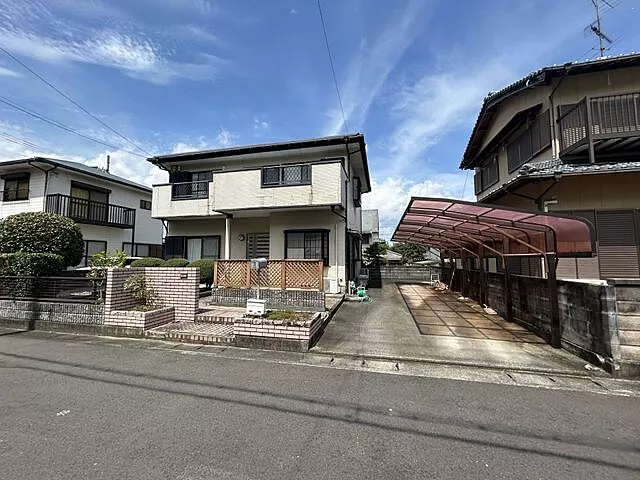 Used single-family home in Kamihira, Kamojima Town, Yoshinogawa City