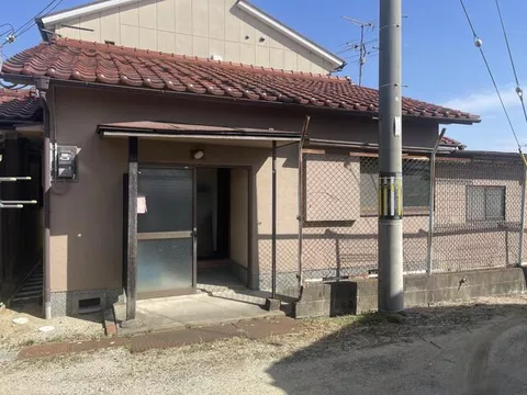 4DK, one-story building, 4DK, Oaza-Benzaiten, Hirokyo-cho, Kitakasegi-gun

4DK Single-story house 2.48 million yen