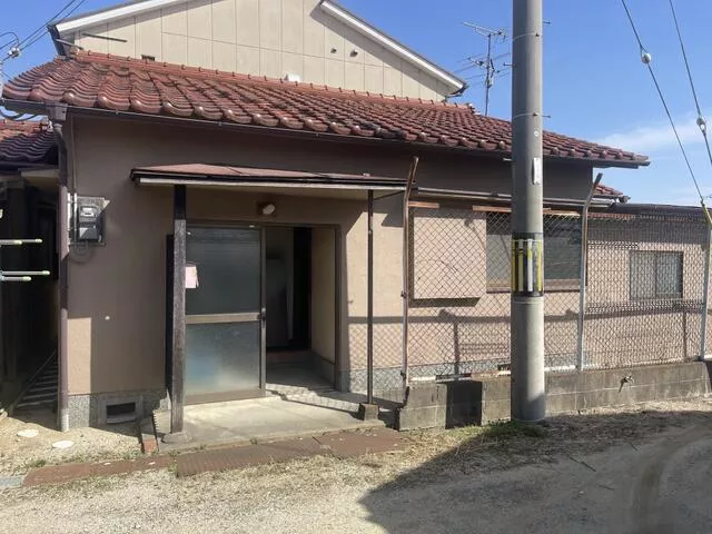 4DK, one-story building, 4DK, Oaza-Benzaiten, Hirokyo-cho, Kitakasegi-gun

4DK Single-story house 2.48 million yen