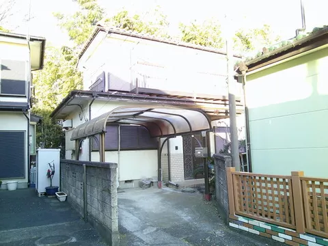Aikō-gun, Aikawa Town, Nakatsu (Hon-Atsugi Station) 2-story building 3DK