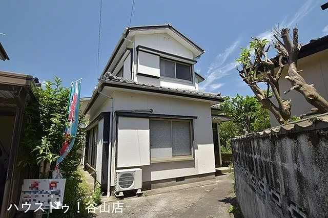 Used single-family home in Sakanoue 8-chome
