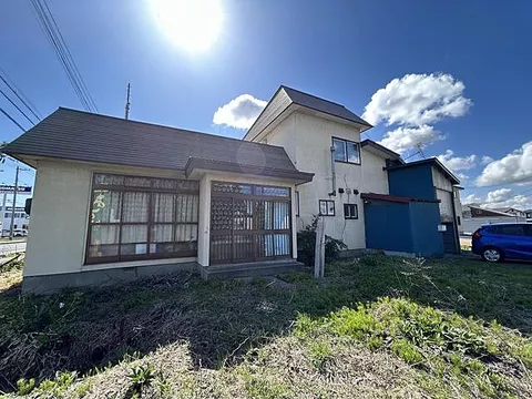 Used single-family home, Minami Tsugaru-gun, Fujisaki Town, Oaza Mizuki, Aza Asada, single-family home