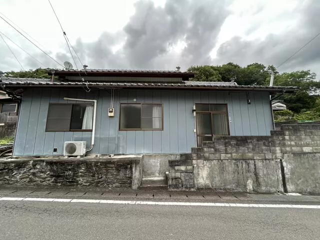 Miyoshi City, Ikeda Town, Nakanishi Iba (Minawa Station), single-story building, 4DK
