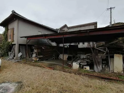 Kochi City, Haruno Town Higashimoroki 2-story building 4LDK