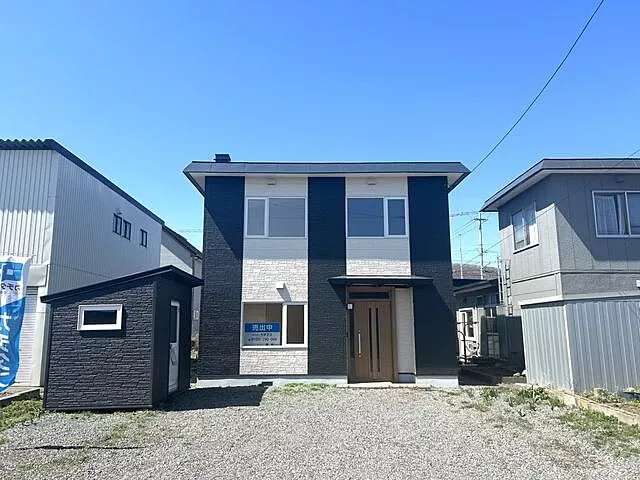 Used single-family home, Noboribetsu City, Sakae Town, 4-chome, detached house