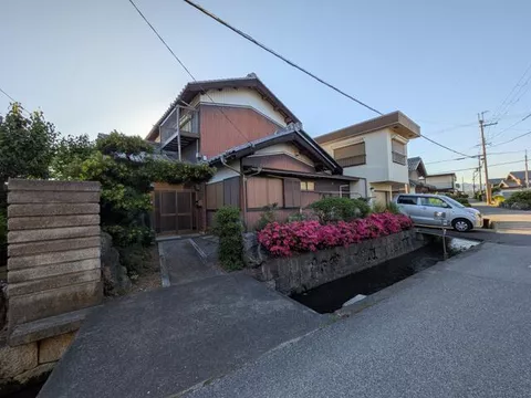 Nagahama City, Shin-eicho (Nagahama Station), 2-story, 8K