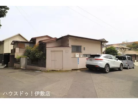 [2 minutes on foot to Midorioka Junior High School][Corner lot][Popular single-story house][With garden on the south side]