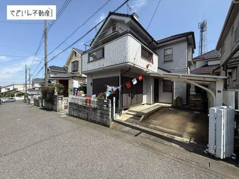 ／Spacious living space with all rooms over 6 tatami mats／Good layout for household chores
