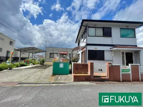 A quiet residential area, safe for families with small children, 2 minutes on foot from Tadera Higashiguchi bus stop