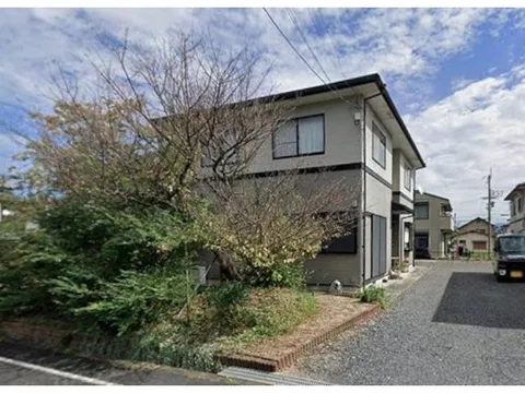 Immediate viewing available! Parking for 4 cars. Leave Shiga's detached houses to Mirai-e Housing!