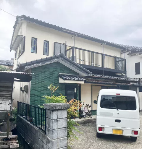 Takaoka-gun Shimanto-cho Okitsu (Kubokawa Station) 2-story 4LDK