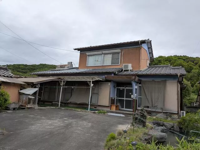 Awa City, Donari-cho, Akizuki, Iizuki (Awa-Kawashima Station) 2-story building 7DK