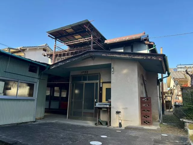 Ichikawadaimon, Ichikawamisato-cho, Nishiyashiro-gun (Ichikawahonmachi Sta.) 2F 4K

1,000,000 yen