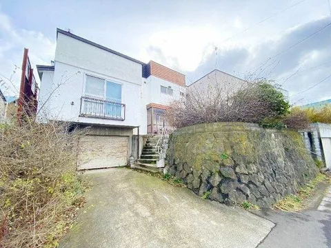 Otaru City, Sakura 2-chome (Otaru Chikko Station), 2 stories above ground and 1 basement, 4LDK