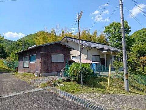 Used single-family home, Mimasaka City, Kawakami House