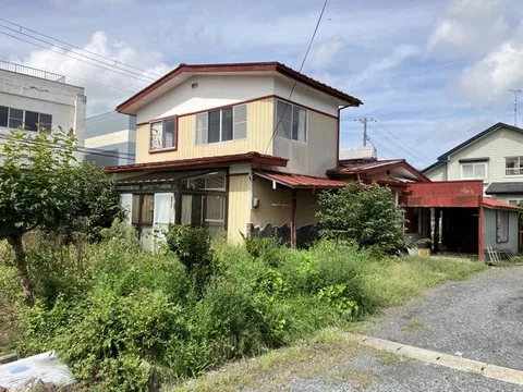 Hachinohe-shi, Hachinohe 2F 5DK

3,500,000 yen