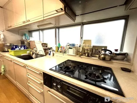 ■ Land over 50 tsubo ☆ ■ Parking for 1 car available ♪ ■ Convenience store within 3 minutes on foot