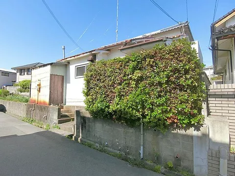 Used single-family home TC Mai 7