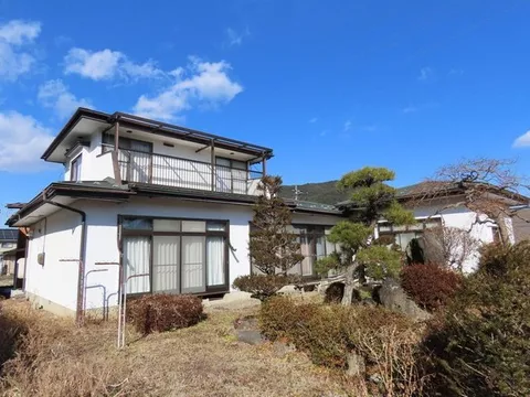 [Price revised] ◆ Spacious site of 121 tsubo! Ideal for country living