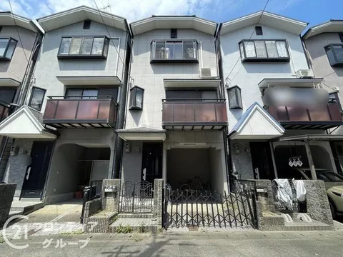 【3-story 3LDK + Immediate viewing available!】■ Spacious living space with all rooms over 6 tatami mats