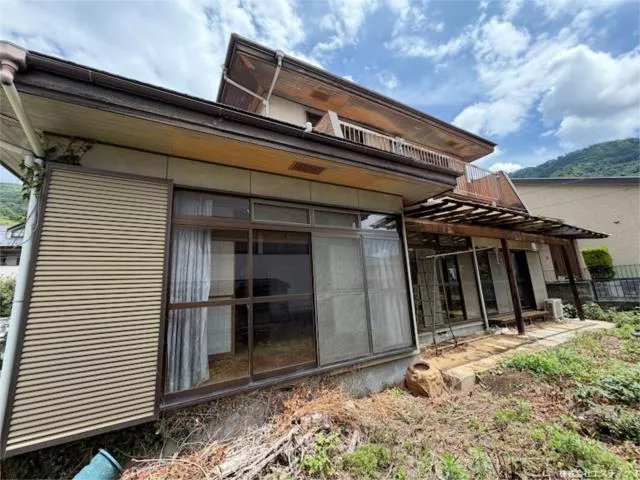 Kofunakamachi, Kofu-shi (Kofu Sta.) 2F 5DK

5,000,000 yen
