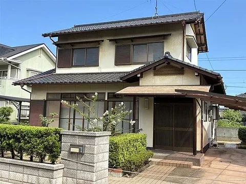 Used single-family home in Hikozaki, Minami Ward, Okayama City