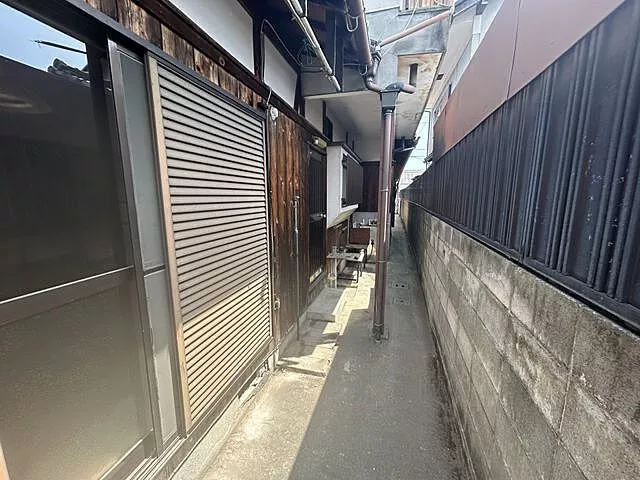 Used single-family home in Omihachiman City, Ikeda-cho, 2-chome