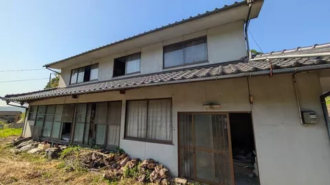 Fukuyama City, Kanbe Town, Oaza Shimotakeda (Goryo Station) 2-story building 7K