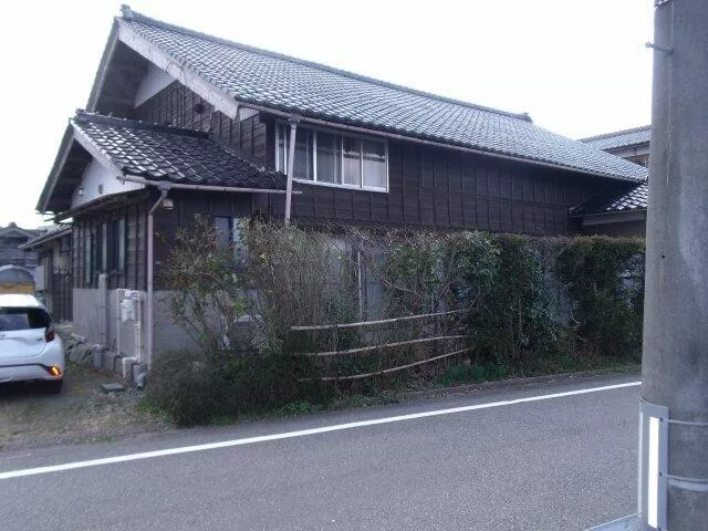 Niigata City Nishikambara Ward Gonokami (Echigo-Sone Station) 2-story 9DK