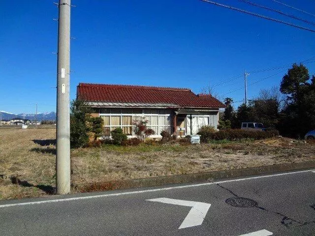 Ikeda Town, Ibi District, Yahata (Ikino Station) Single-story building 4DK