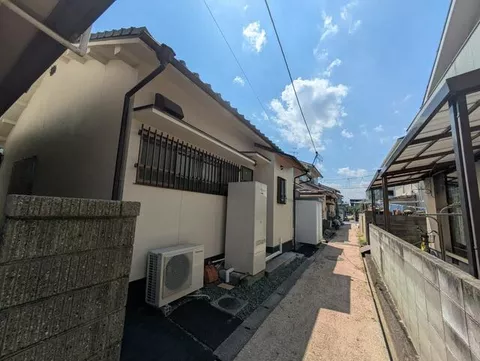 Okayama City, Minami Ward, Namikimachi 2-chome (Bizen-Nishiichi Station), single-story building, 4DK