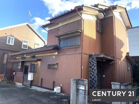 Ashikaga-shi, Ashikaga (Fukui Station) 2F 5DK

3.3 million yen