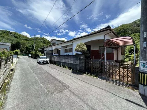 Omuta City, Oaza Rekiki (Shin-ei-machi Station) Single-story building 5DK