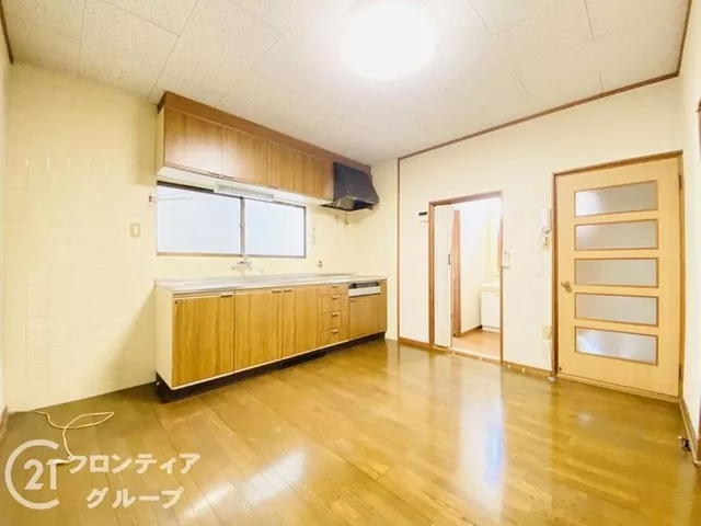 4LDK with garage + immediate viewing available! Good sunlight and ventilation ■ Spacious 3-story detached house
