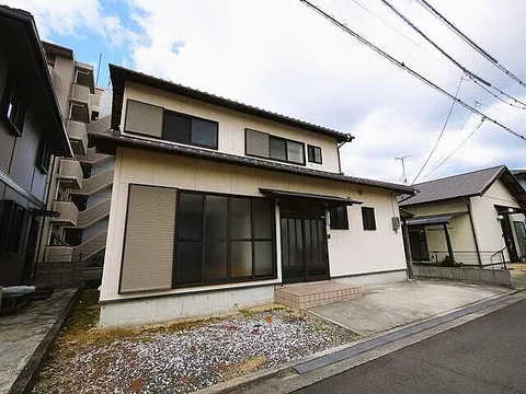 Used single-family home in Kitacho, Takamatsu City