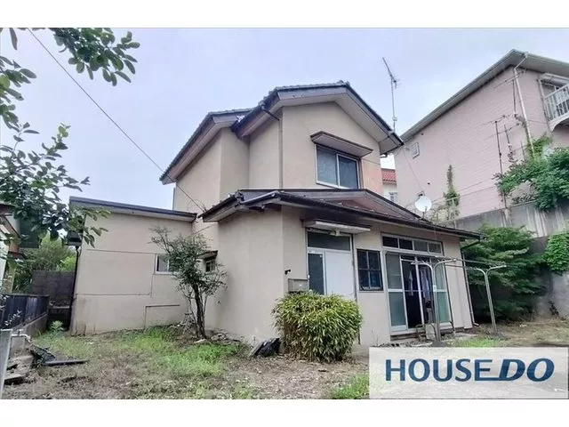 Owner change property, south-facing with good sunlight, suitable for investment with parking for 2 cars
